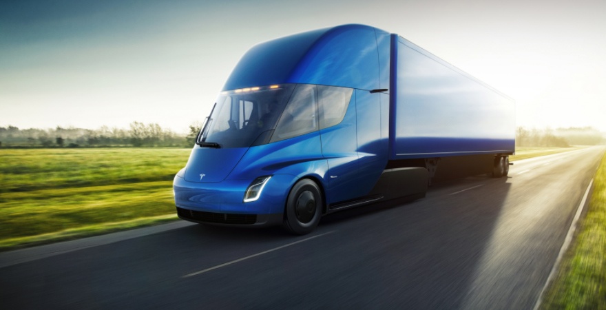 CFR-Rinkens-Reserves-5-Tesla-Semi-Trucks